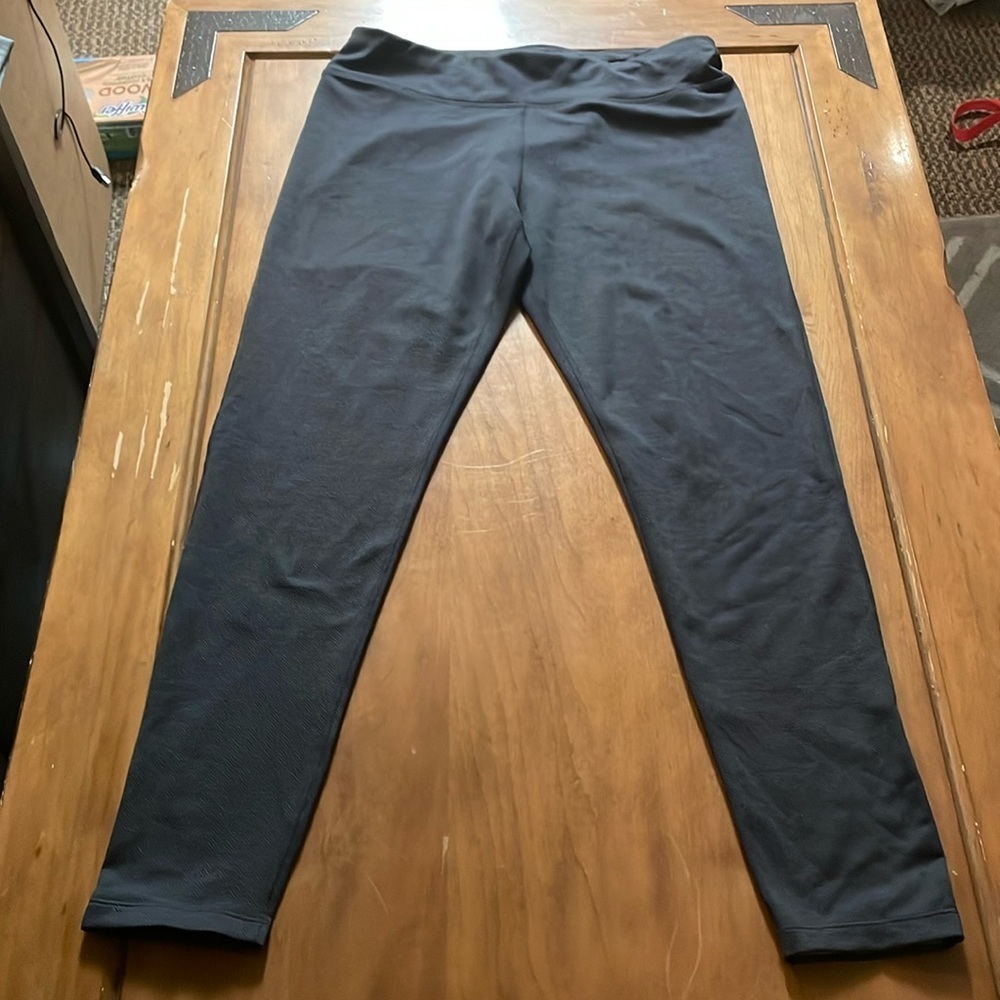 Title Nine Leggings Size Large